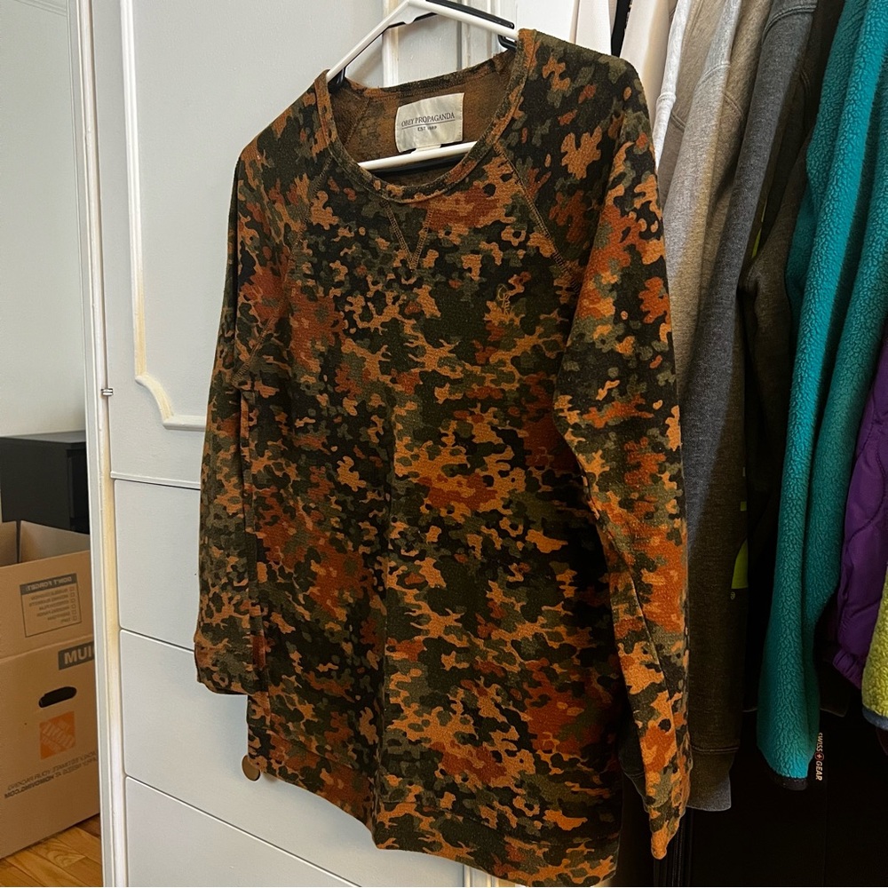 Obey Propaganda Camouflage Longsleeved Sweater